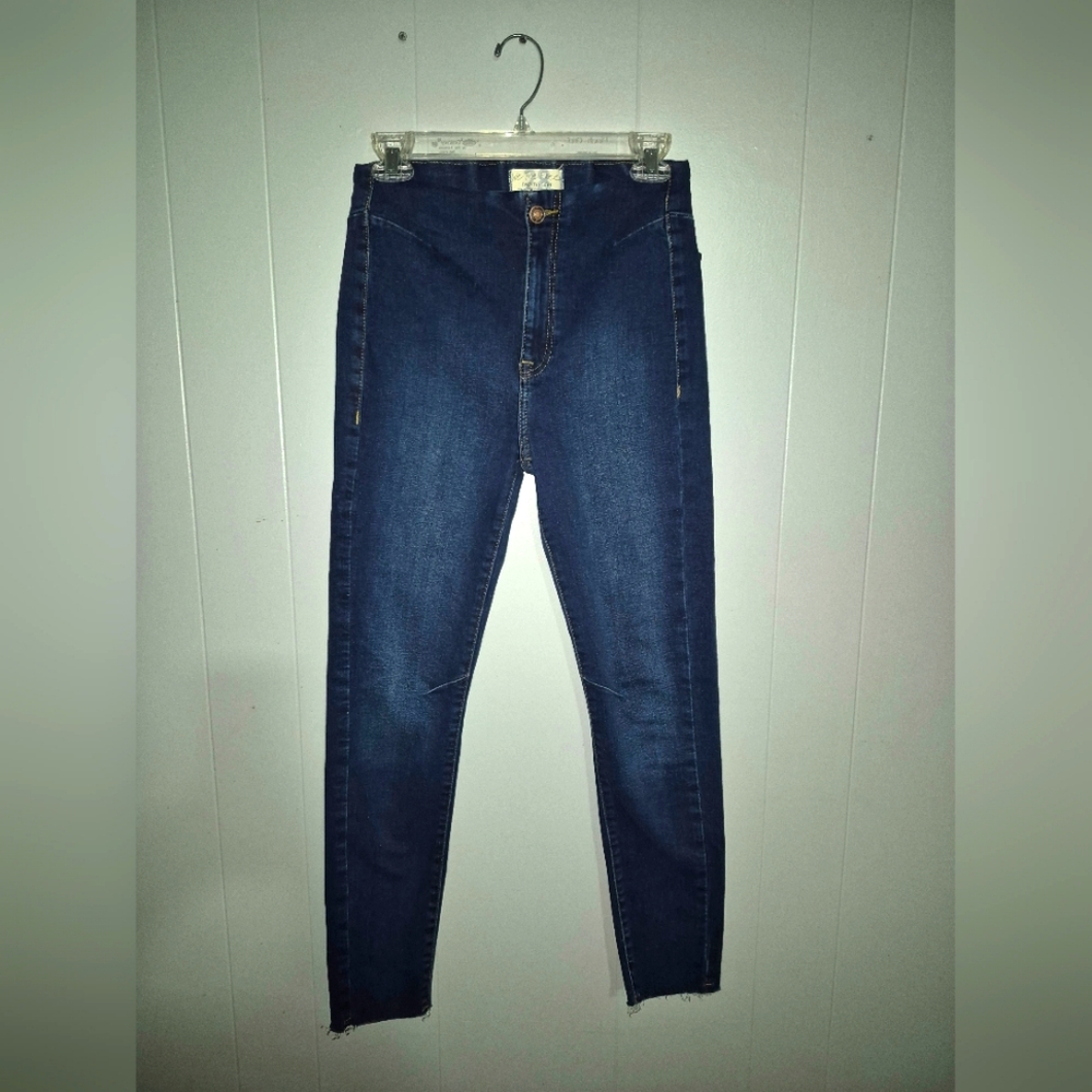 We The Free Free People High Rise Darted Skinny Jean Size 28